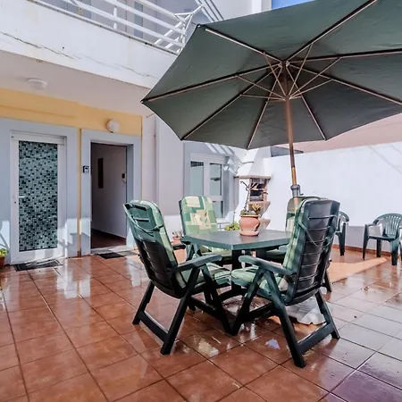 West Coast House - Appartement *