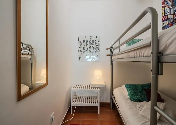 Apartment West Coast House - *